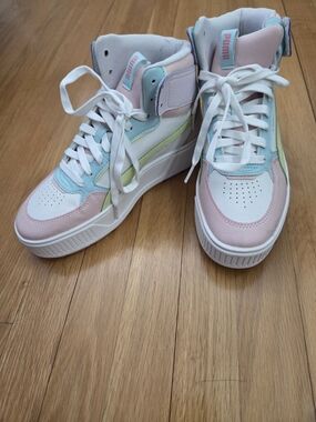 Puma Women’s Pastel High-Top Sneakers - White Pink Blue